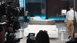 2025-03-19-sammm-and-alex-tiny-hotwife-devours-monster-bbc_480lP