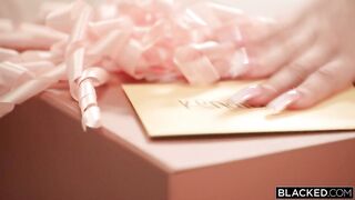 2023-06-24-a-gift-for-you_480P