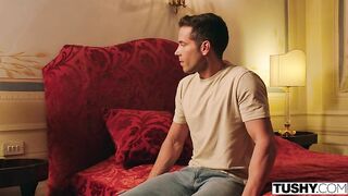 2022-12-25-touch-too-much_480P