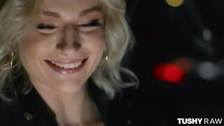 2021-11-17-have-a-peek_480P