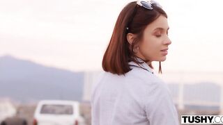 2022-01-09-strangers-on-a-train_480P