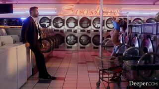 2021-11-18-delicates_480P