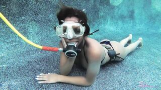 2018-11-09-lola-chanel-scuba-training-pt1_720
