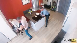 2020-03-11-471-your-girlfriend-is-gonna-be-the-first-one-i-will-fuck-in-my-new-apartment-sd