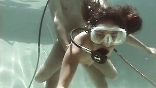 2017-01-01-fucking-estella_480