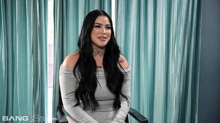 2025-09-24-voluptuous-diamond-franco-takes-on-two-massive-cocks-540