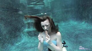 2018-08-31-cameron-minx-uw-model-training-1_720