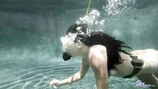 2017-12-08-mia-pearl-scuba-training-2_720