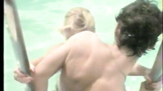 2017-06-14-mobile-home-girls-vintage-uw-porn_480