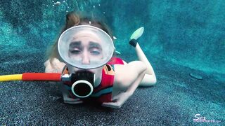 2018-09-02-scuba-squirming_720