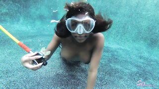 2018-11-16-lola-chanel-scuba-training-pt2_720