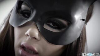 2025-07-11-valentina-nappi-has-her-first-double-anal-experience-540