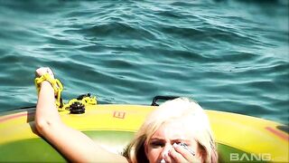 2018-10-07-blonde-in-raft-sends-pirate-overboard-with-pleasure-540