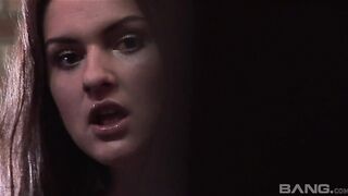 2018-02-01-brunette-gets-two-cock-double-cumshot-treat-in-haunted-house-540