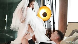 2021-08-03-4466991-wedlocked_320
