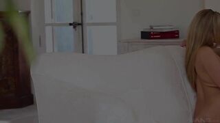 2017-05-27-anissa-kates-curves-and-sexy-milk-tits-beckon-women-and-men-to-mate-540