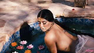2024-09-07-10396771-totm-jasmine-in-bloom_320