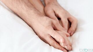 2020-04-08-4412942-partner-massage_480