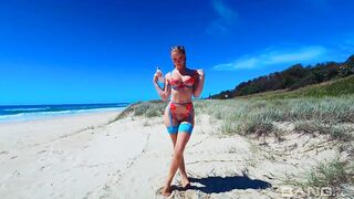 2026-06-17-scarlet-chase-surprises-us-with-wild-beach-fuck-sesh-540