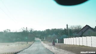 2025-01-09-10606601-driving-miss-hazuki_320