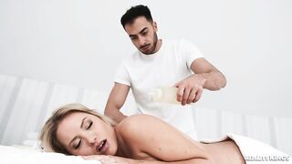 2025-01-13-10610741-massage-my-tits-now_480