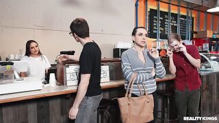2024-05-06-10130711-karen-fucks-the-coffee-shop-girl_480