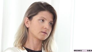 2024-07-23-178142-stepmom-is-up-to-something-s22e3_960