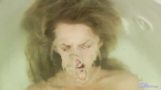 2016-08-09-dixie-belle-underwater-bathtub-girls_720