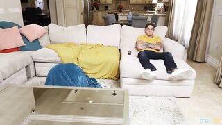 2026-03-08-10169341-switching-off-on-my-two-roommates-cock_480