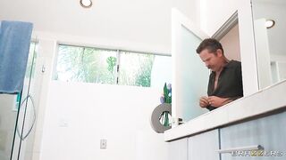 2026-07-02-11498401-will-scrub-for-cock_480