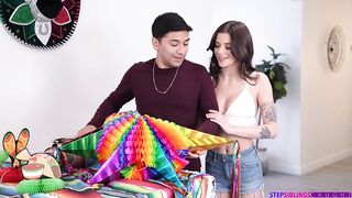 2024-05-04-192392-let-me-stuff-your-pinata-stepsis-s26e4_960