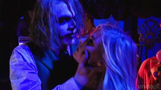 2021-07-03-193309-the-dark-knight-xxx-a-porn-parody-scene_720p