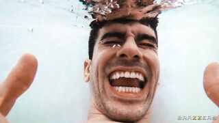 2026-02-20-11466187-bathtub-delivery-what-a-time-to-be-alive_480