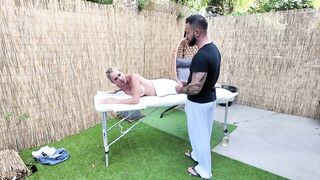 2026-09-08-victoria-slips-up-in-the-middle-of-her-massage_720