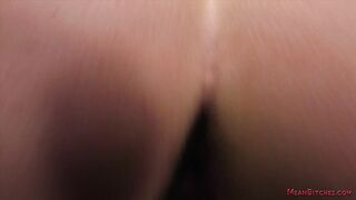 2021-01-13-paisley-porter-in-your-face_1080