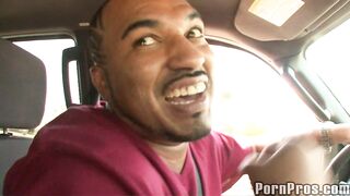 2009-09-10-car-sales-slut-gets-fucked_950