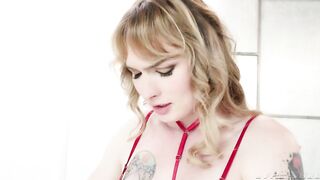 2024-08-24-253039-ts-blake-lovely-squirting-cis-girl_576