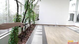 2019-08-31-4393873-ghosted_480