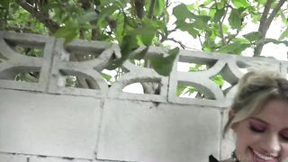 2019-06-06-147394-khloe-spanking-squirt-fuck-facial_540p