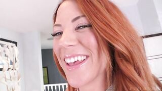 2020-10-06-175877-ts-angelina-please-fucks-a-cis-girl_540p