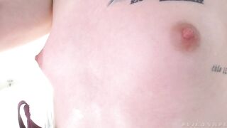 2020-06-06-172441-ts-annabelle-lane-solo-masturbation_576