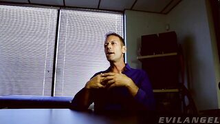 2020-08-28-174966-european-vacation-rocco_540p