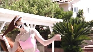 2024-12-18-nicole-kitt-becomes-a-webcam-slut__sd