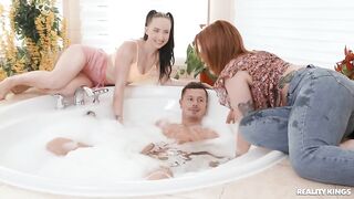 2023-02-08-8483461-suckin-at-the-homestay_480