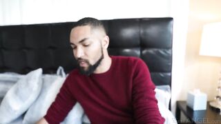 2019-06-06-146938-caught-with-porn-stepsister-squirts_576