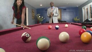 2012-11-25-44878-the-black-pack-scene-02_540p