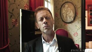 2020-08-28-174969-rocco-in-paris-heart-of-evil_540p