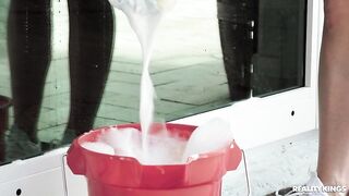 2023-03-13-8593081-my-cleaning-lady-sucks_480