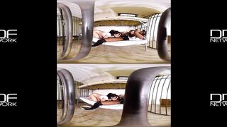 2017-04-07-43993-confined-humiliated-lesbian-prison-guard-penetrate_720