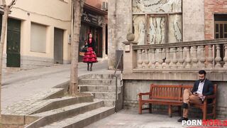 2017-02-20-43913-fiery-hardcore-in-the-woods-flamenco-dancer-needs_720